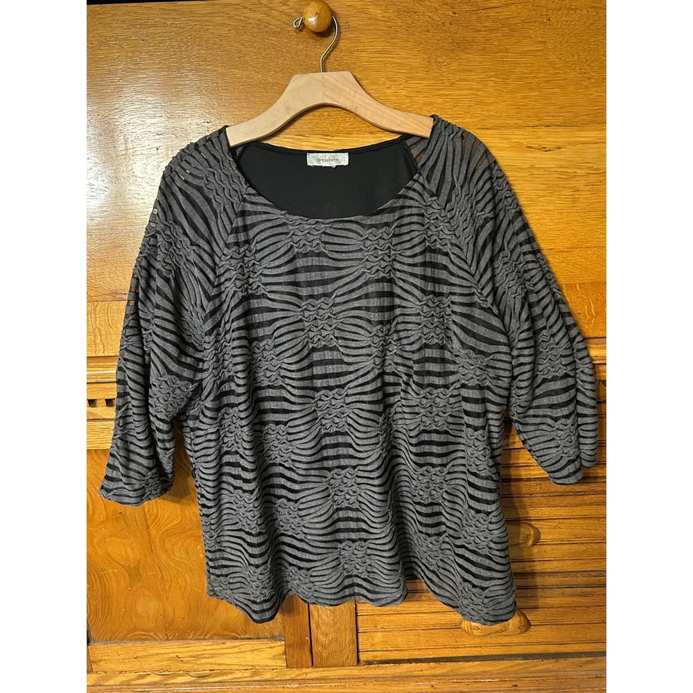 Dressbarn Y2K Whimsigoth Grey Black Textured Knit Zebra 3/4 Sleeve Scoop Top